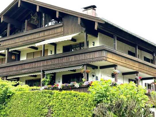 Hochwertig ausgestattete 2-Zi.Whg. m. Balkon, TG und herrlichem Bergblick