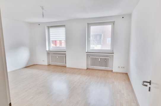 *provisionsfrei* Geräumige 3 Zi. 98m² Wohnung in der Innenstadt von Osterode mit EBK