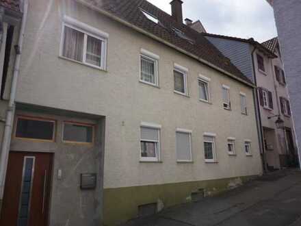 Stilvolle, modernisierte 3-Zimmer-Wohnung mit Balkon in der Fußgängerzone von Winnenden