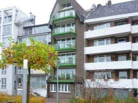 3 Zimmer Wohnung mit herrlichem Blick auf den Rhein nur an berufstätige Bewerber zu vermieten