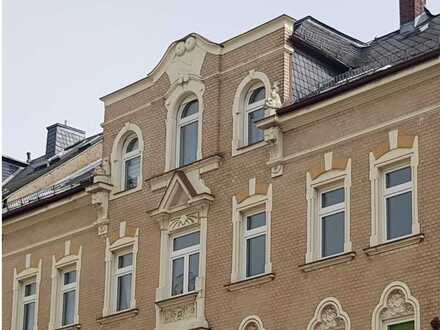 Ansprechende 3,5-Zimmer-Wohnung mit Einbauküche in Ebersdorf