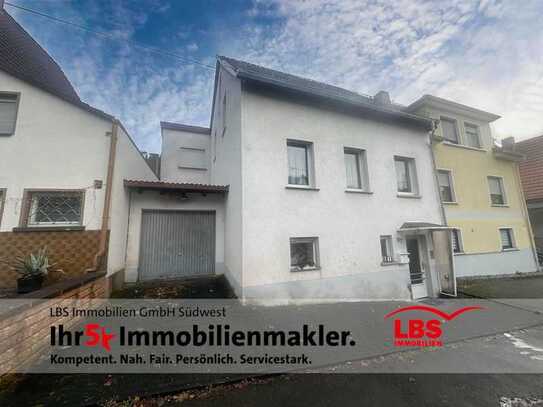 Reihenmittelhaus sucht Handwerker! - Provisionsfrei -