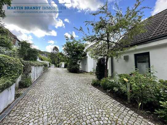 Exklusives Einfamilienhaus in traumhafter Taunuswohnlage 
mit Panoramaausblick in Hofheim - Lorsbac