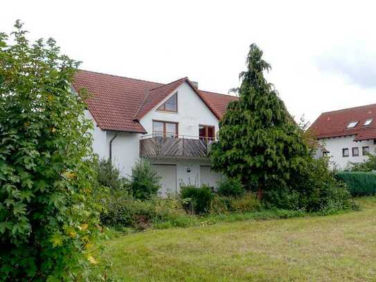 Großzügige 4-Zimmer-Maisonette-Wohnung in Waldenburg