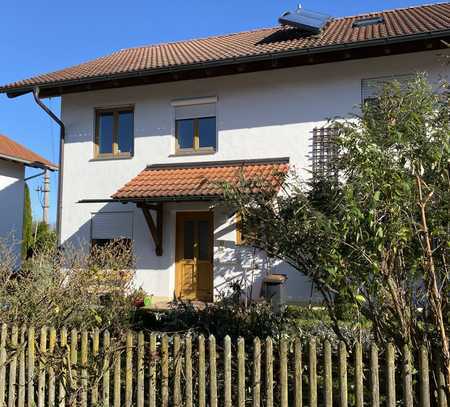 Preiswertes, gepflegtes 5-Zimmer-Einfamilienhaus mit EBK in Peiting