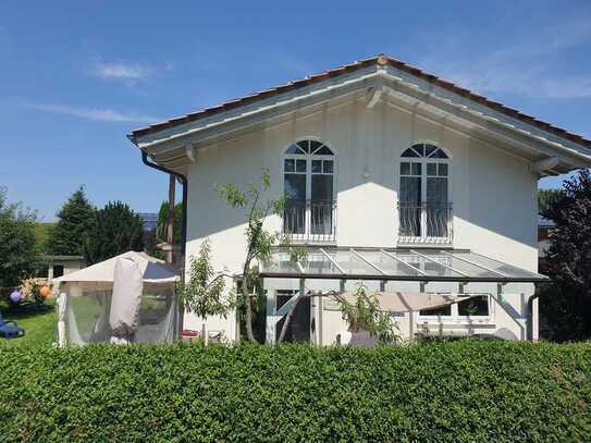 Tolles Einfamilienhaus mit Einliegerwohnung in Feldkirchen-Westerham (Ortsteil Feldolling )