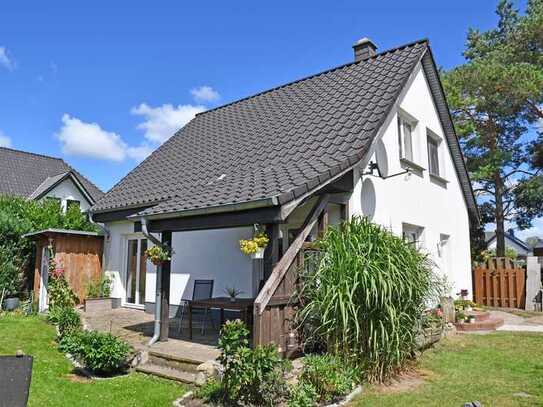 Einfamilienhaus mit Wasserblick und unmittelbar am Hafen in Ziemitz - Insel Usedom