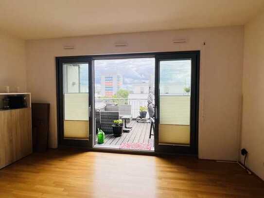 ++ Direkt an der Spree ++ 3-Zimmer-Neubauwohnung mit großem Balkon I 2 Bäder I EBK I Möbliert