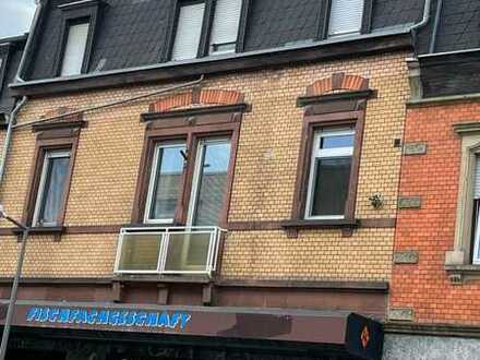 Exklusive, gepflegte 5-Zimmer-Maisonette-Wohnung mit Einbauküche in Mannheim