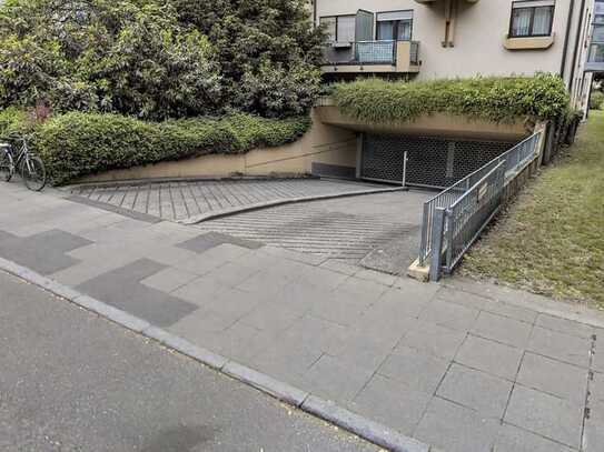 Tiefgaragen Stellplatz zu vermieten