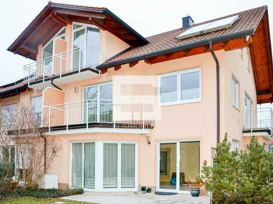 Familienfreundliche Doppelhaushälfte mit ca. 161 m² Wohnfläche und schönem Garten!
