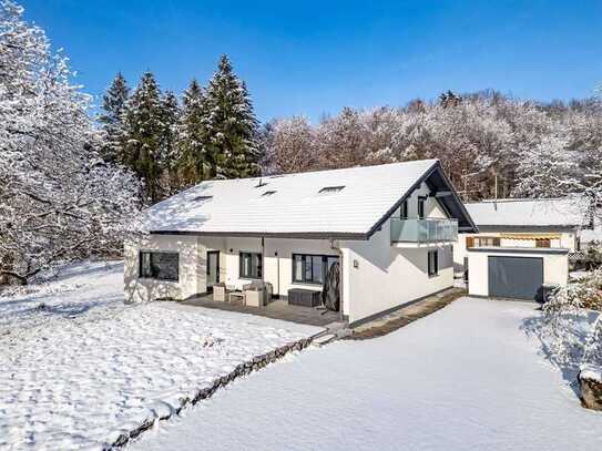 Modernes, familienfreundliches Haus in Seenähe