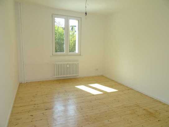 *NEU* Singlewohnung in Wedding/ am U-Bhf. Seestraße (U6)