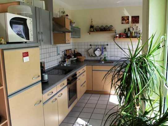 Helle Maisonettewohnung mit gehobener Ausstattung (Echtholzparkett, Marmorbad) zu vermieten