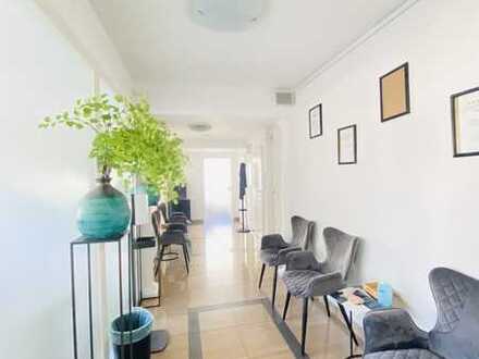 NEU* 81 qm Praxis-/Bürofläche*5 helle Räume* Ärtzehaus*Toplage am Merianplatz