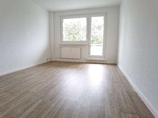 Erstbezug! Neu sanierte 3-Raum-Wohnung mit Balkon