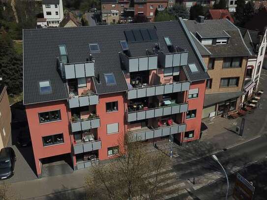 Moderne 3 Zimmer Maisonettewohnung im Herzen von Bergheim!