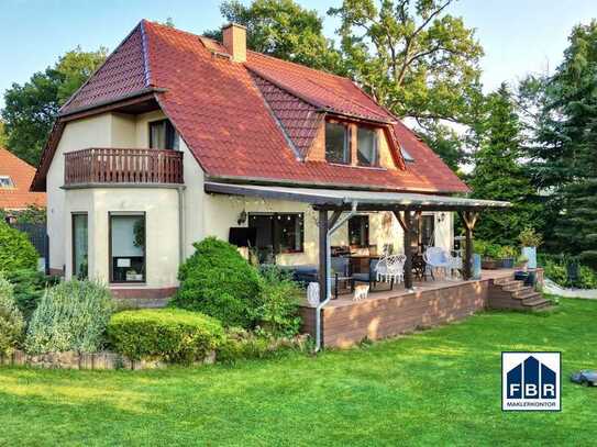 Wunderschönes Einfamilienhaus mit überdachter Terrasse in Endlage