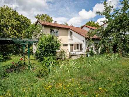 Frei nach Ihren Wünschen mit großem Gartenparadies