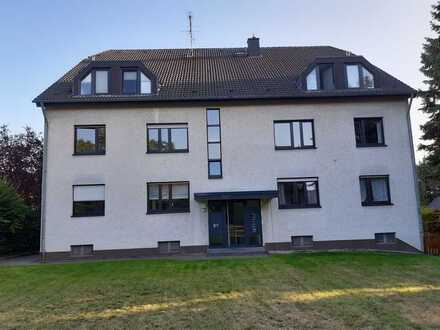 Sehr schöne 3-Raum-Maisonette-Wohnung mit Balkon in Burscheid