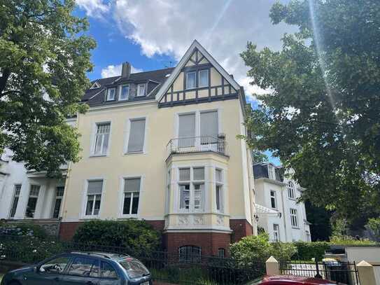 Wunderschönes Denkmal-Mehrfamilienhaus im begehrten Zooviertel von Wuppertal-Vohwinkel