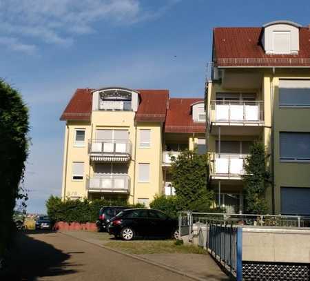 Exklusive 2-Zimmer-Erdgeschosswohnung mit Balkon in Winnenden