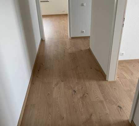 Attraktive 2-Zimmer-Wohnung mit Balkon in Solingen