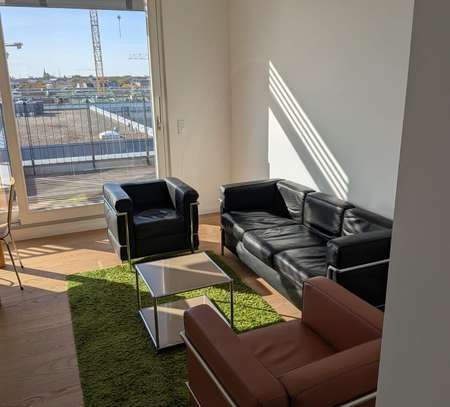 Elegantes Penthouse mit Dachterrasse, möbliert, Einbauküche und Klimaanlage – Traumhafter Stadtblick