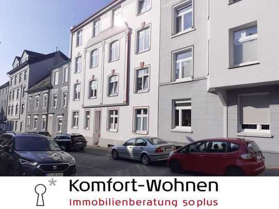 Charmante Altbauwohnung am Stadtpark 2-Zimmer-Wohnung mit Gemeinschaftsgarten