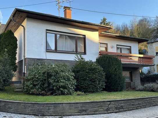 Einfamilienhaus mit Garage - viel Platz für die ganze Familie