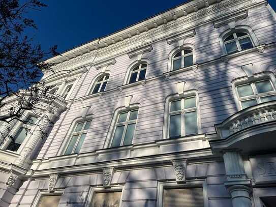 Geschmackvolle Wohnung mit zwei Zimmern in Puschkinpromenade, Cottbus