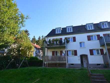 Keine WG!3-Zi.-DG-Studio-Wohnung mit gr. Gemeinschaftsgarten in Rgbg. Süd/zw. Uni und Altstadt