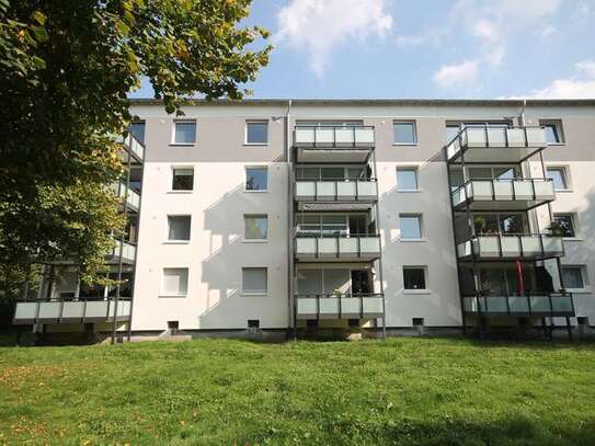 Sanierte Wohnung mit großem Balkon