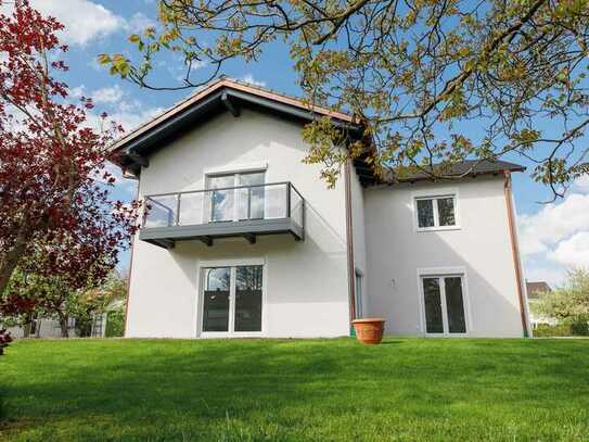 Weilheim: EG-Wohnung mit 2 oder 3 Zimmer und großem Garten zum Erstbezug
