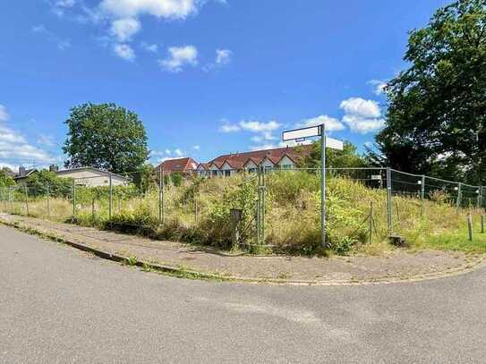 Voll erschlossenes Bauland mit Baugenehmigung in Top-Lage von Norderstedt!