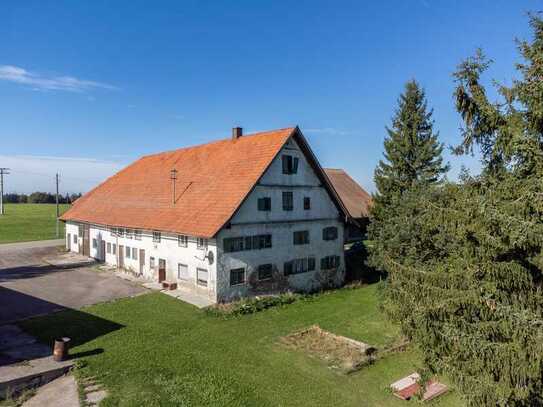 Eheml. Bauernhof in erhöhter Weilerlage von Böhen bei Ottobeuren/Allgäu!