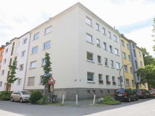 Großzügige 2-Zi-Wohnung auf 85m² mit Loggia und Vollbad!