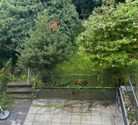 Ihr neues Zuhause, mit ganz eigenem Garten! - Wohnen über 2 Etagen in Essen-Holsterhausen