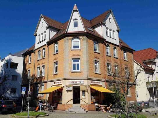 Einzigartige Dachgeschosswohnung mit Dachbalkon und Bühnenraum mitten in Tübingen