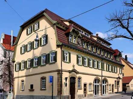 Wohnen in Reutlinger Innenstadt - 3 Zimmer Wohnung in Maisonette auf 3 Etagen im sanierten Altbau