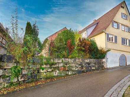Historisches Zweifamilienhaus mit umfangreichen Möglichkeiten in Kirchberg an der Murr!