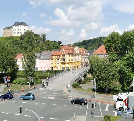 bezugsfreie 2 Zimmer-Wohnung mit excellenten Ausblick - Greiz!!!