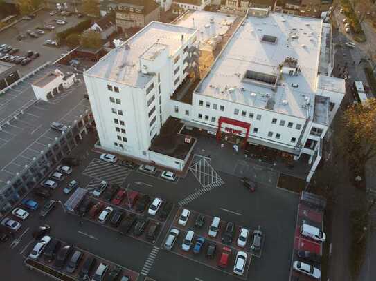 Pfiffige, große Lagerfläche im größten Einkaufszentrum der Stadt! Jetzt zuschlagen!