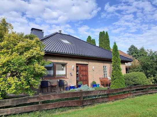 Neuer Preis! Ab und zu Gäste da? Sehr gepfl. Winkelbungalow mit 134 m² Wohn/Nutzfläche in Tespe