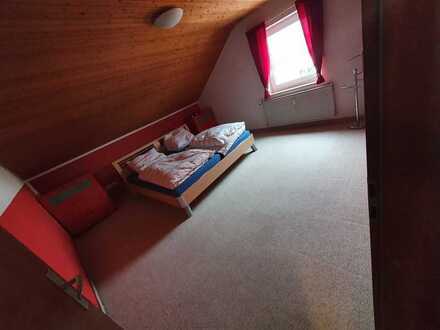90qm - Dachgeschoßwohnung