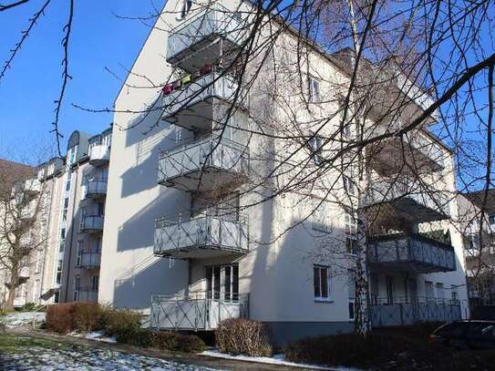 Barrierefreier Zugang - 2 Raum Wohnung mit Balkon zum Hofbereich und Aufzug in ruhiger zentraler ...