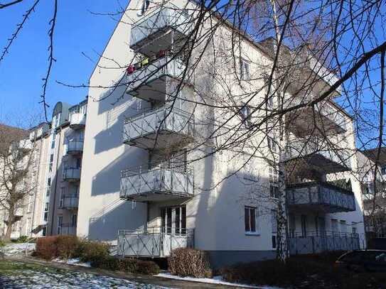 Barrierefreier Zugang - 2 Raum Wohnung mit Balkon zum Hofbereich und Aufzug in ruhiger zentraler ...