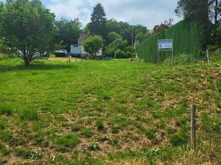 Baugrundstück in sonniger und zentralen Lage von Gummersbach - Niedernhagen