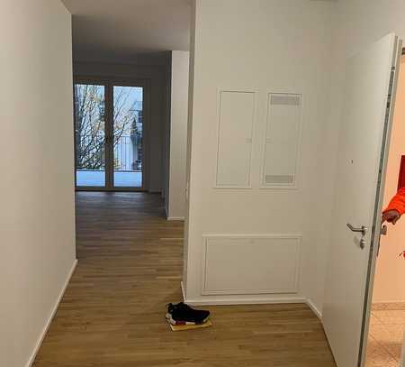 Geschmackvolle 4-Raum-Wohnung mit gehobener Innenausstattung in Bonn