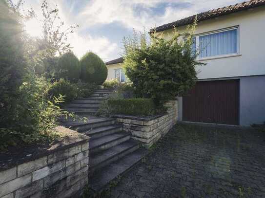 Angebotsverfahren: Bungalow in Traumhafter Lage